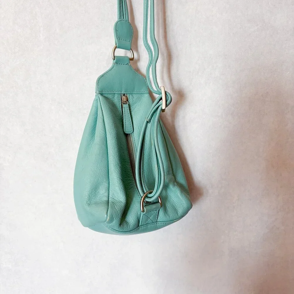ILI New York & Toronto Leather Mini Backpack Light Green Small